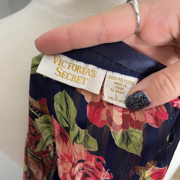 VICTORIA’ S SECRET Blue Multicolored Floral Vintage Gold Label Sleep Shirt Sz LG - Picture 5 of 7